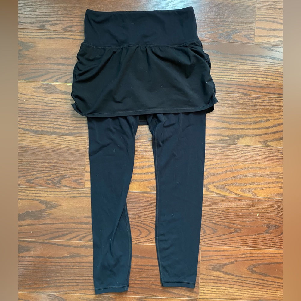 Athleta 2 in 1